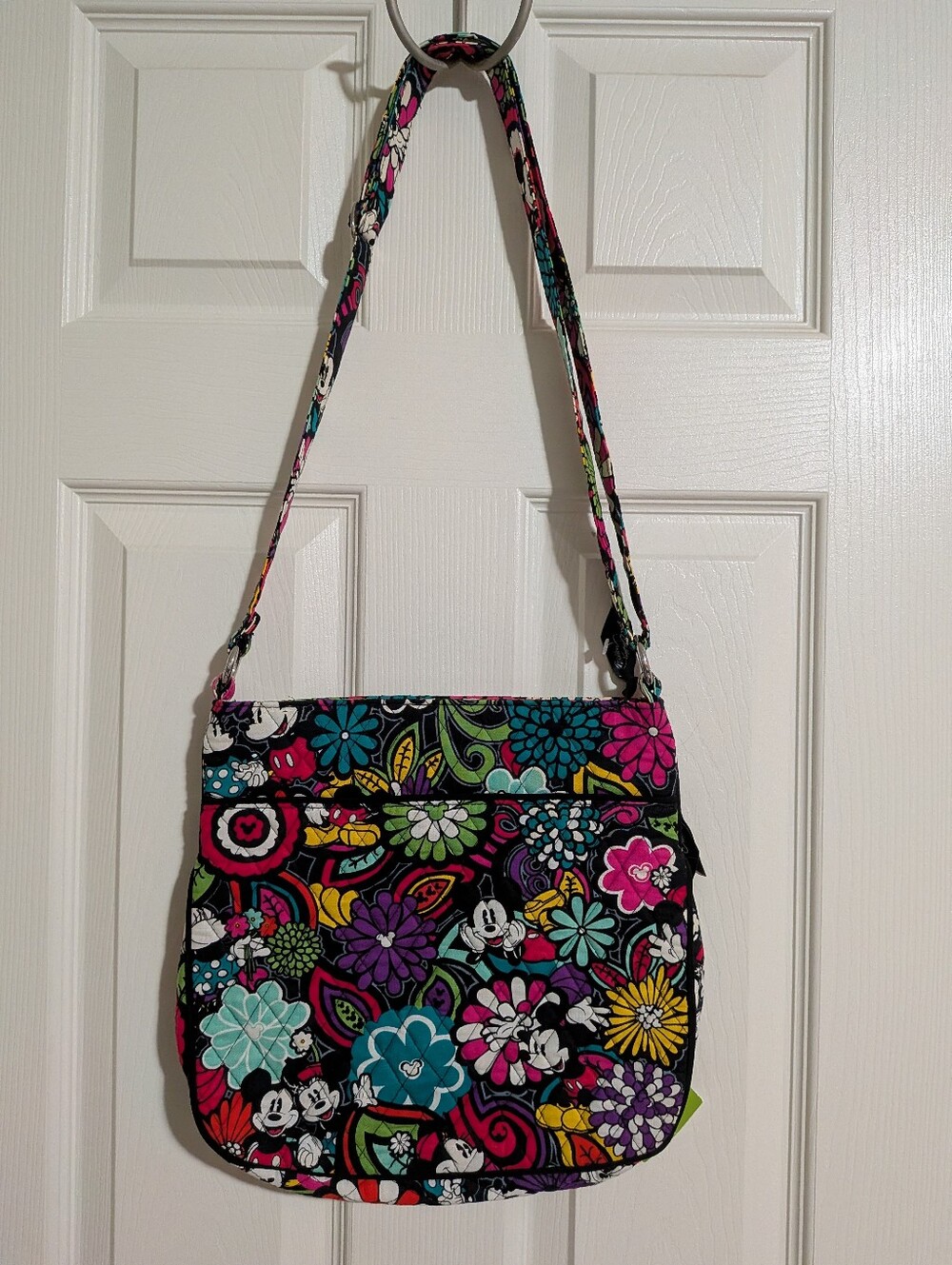 NWT Vera Bradley Disney Parks Mickeys Magical Blooms Triple Zip Hipster - Picture 8 of 8